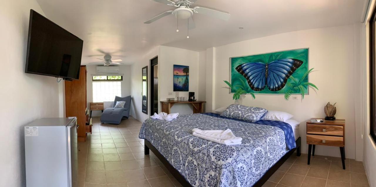 La Sirena Playa Jaco Hotel Buitenkant foto