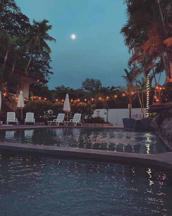 La Sirena Playa Jaco Hotel Buitenkant foto