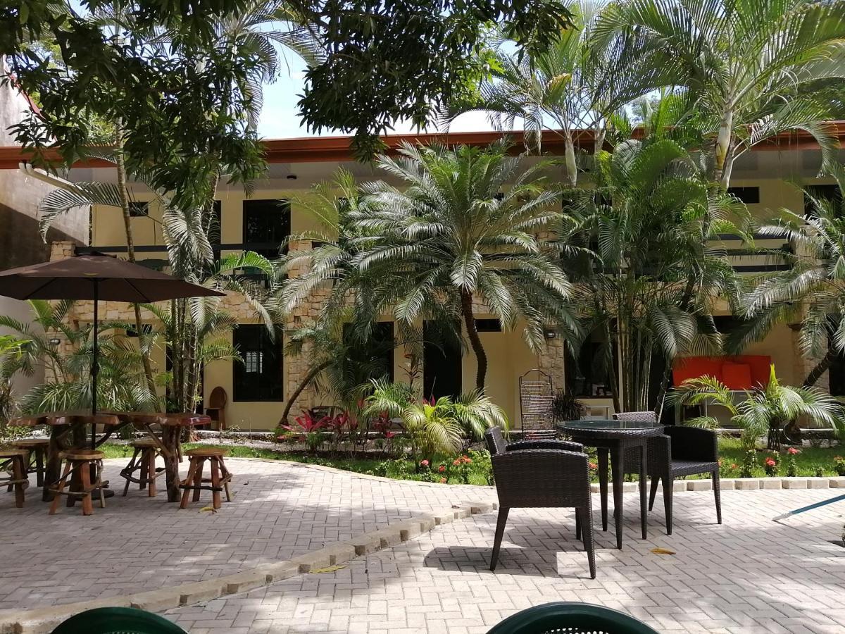 La Sirena Playa Jaco Hotel Buitenkant foto
